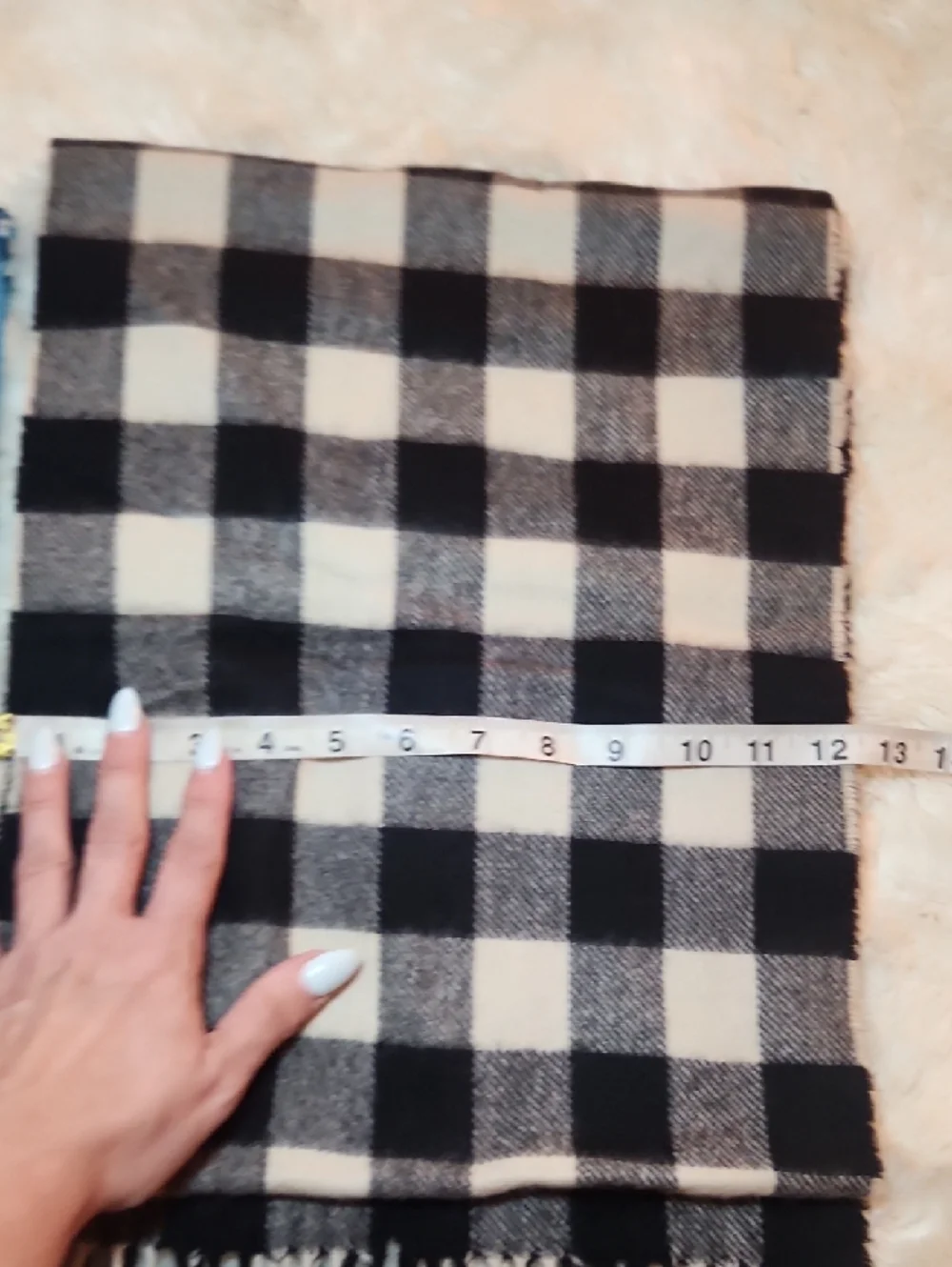 2 Plaid Fringe Scarves - Blue & Cashmere Black/White